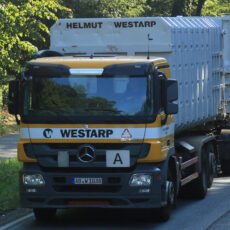 Einsatzgebiet_LKW_in_Fahrt_Helmut-Westarp